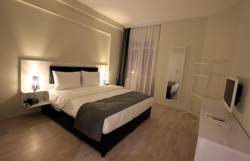 My Home Garden Istanbul Room photo